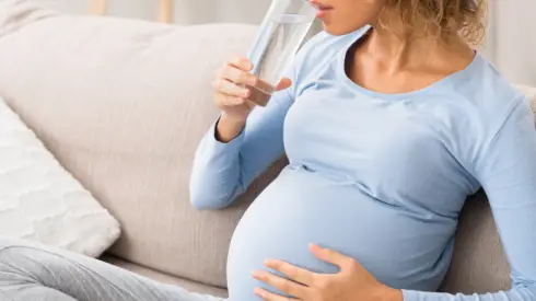 hydration during pregnancy cover photo