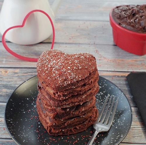 Valentine's Day Breakfast recipes for kids red velvet pancakes photo